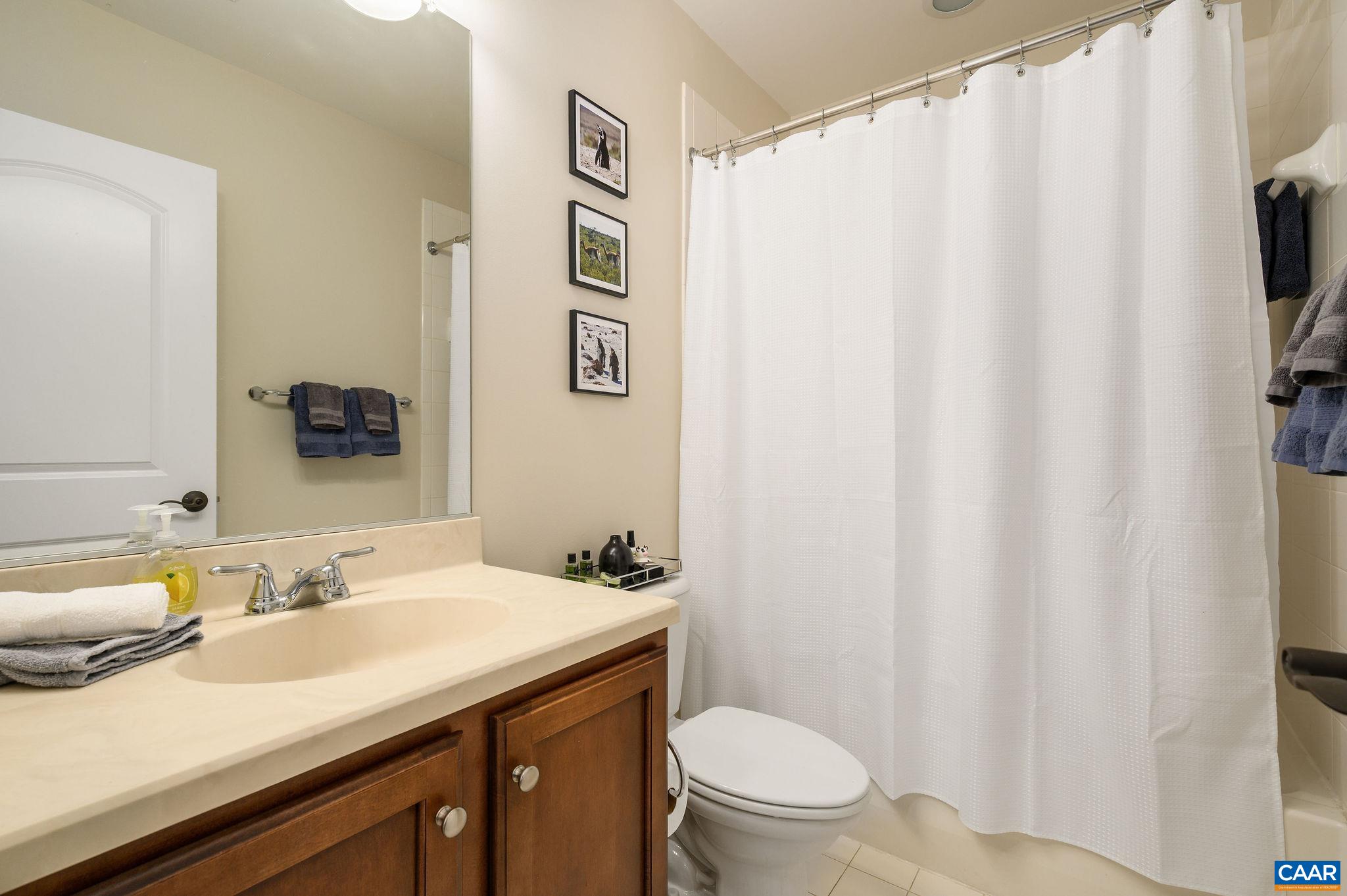 508 TULIP TREE CT, CHARLOTTESVILLE, Virginia 22903, 4 Bedrooms Bedrooms, ,3 BathroomsBathrooms,Residential,Poplar Glen,508 TULIP TREE CT,674495 MLS # 674495