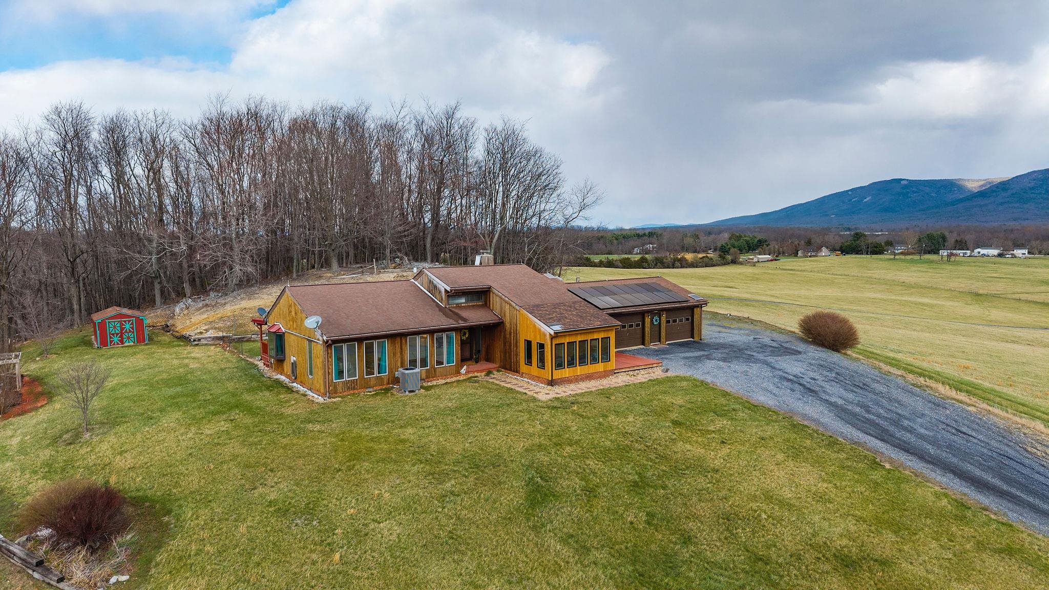 148 TAYLOR LN, GREENVILLE, Virginia 24440, 3 Bedrooms Bedrooms, ,2 BathroomsBathrooms,Residential,148 TAYLOR LN,674496 MLS # 674496