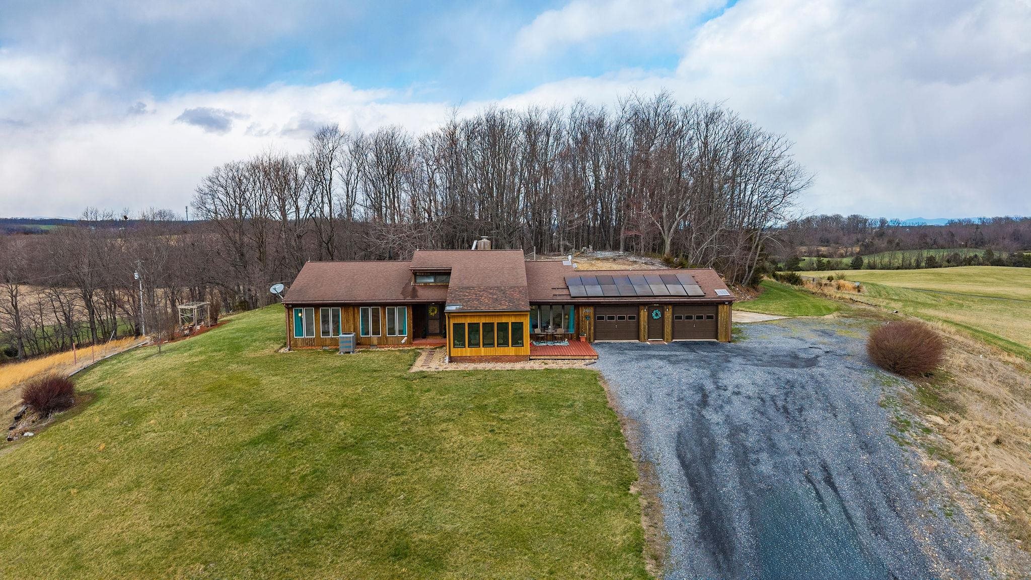 148 TAYLOR LN, GREENVILLE, Virginia 24440, 3 Bedrooms Bedrooms, ,2 BathroomsBathrooms,Residential,148 TAYLOR LN,674496 MLS # 674496