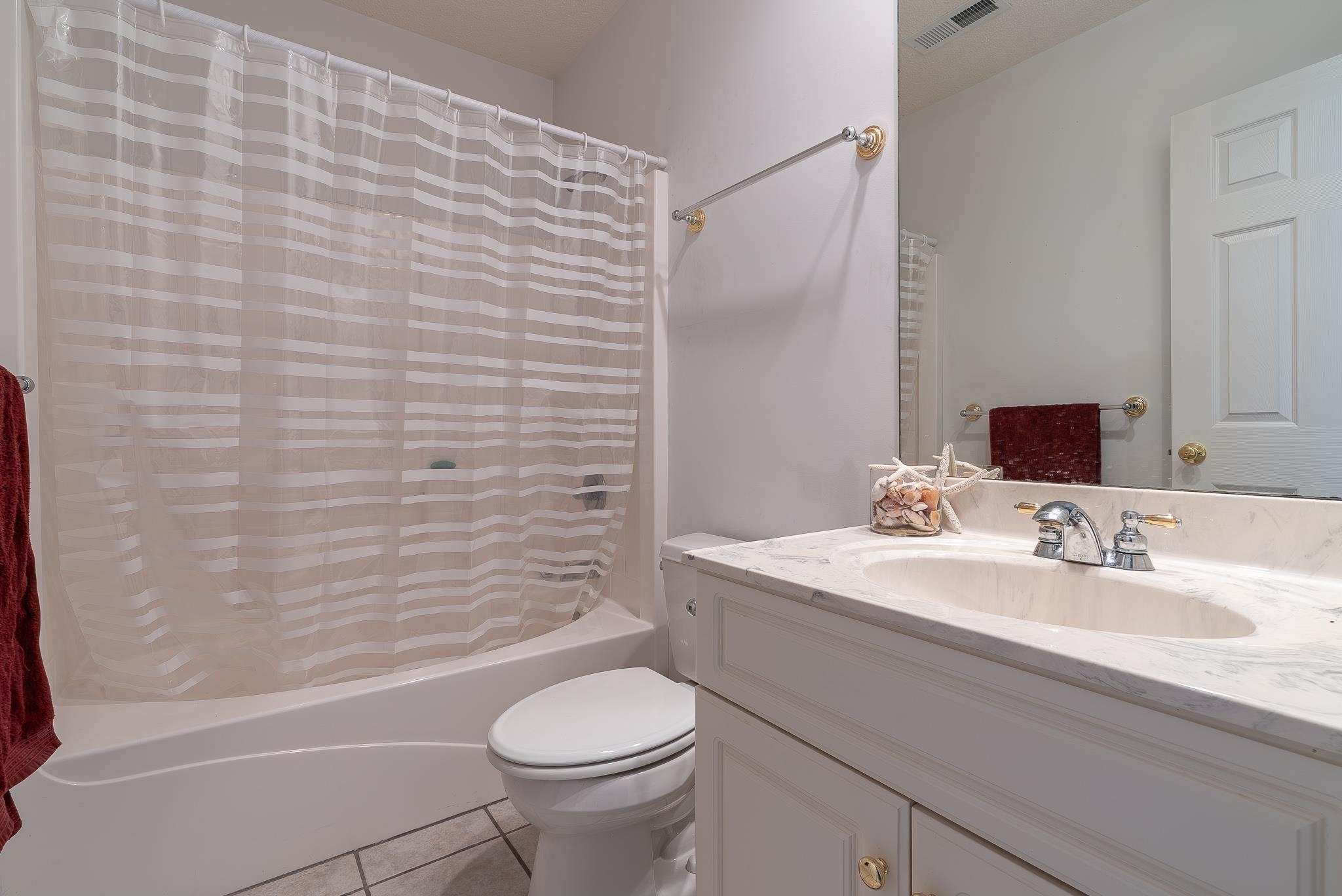 3741 DAVIS RD, PENN LAIRD, Virginia 22846, 6 Bedrooms Bedrooms, ,4 BathroomsBathrooms,Residential,3741 DAVIS RD,674497 MLS # 674497