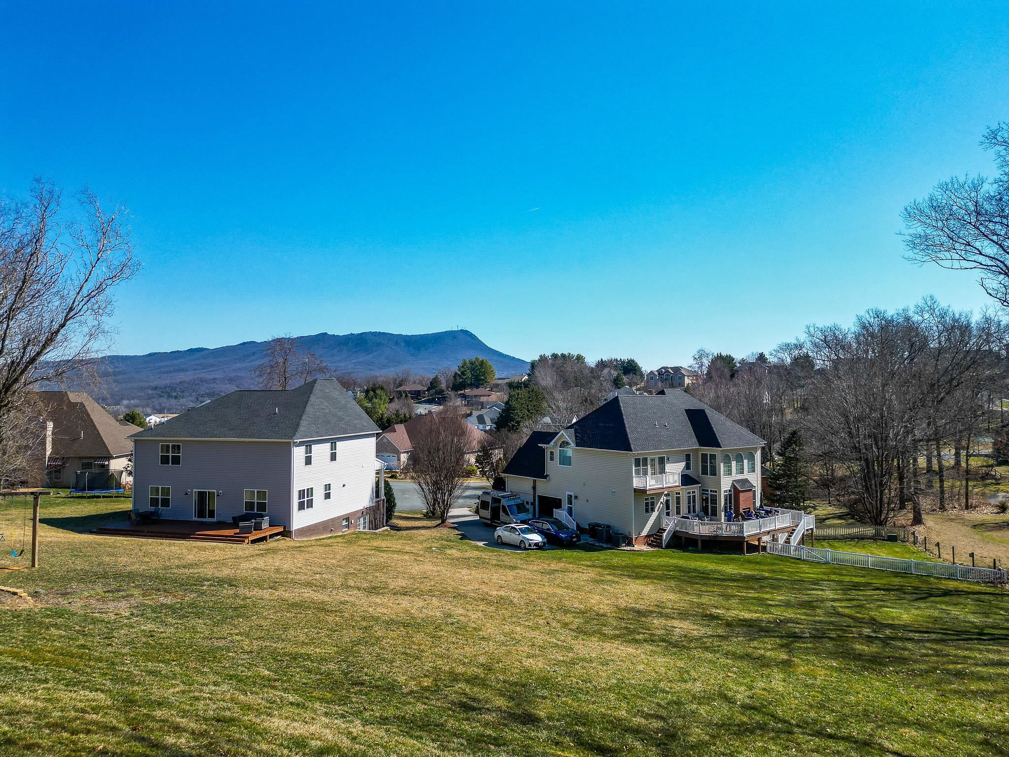 3741 DAVIS RD, PENN LAIRD, Virginia 22846, 6 Bedrooms Bedrooms, ,4 BathroomsBathrooms,Residential,3741 DAVIS RD,674497 MLS # 674497