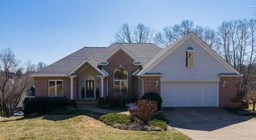 3741 DAVIS RD, PENN LAIRD, Virginia 22846, 6 Bedrooms Bedrooms, ,4 BathroomsBathrooms,Residential,3741 DAVIS RD,674497 MLS # 674497