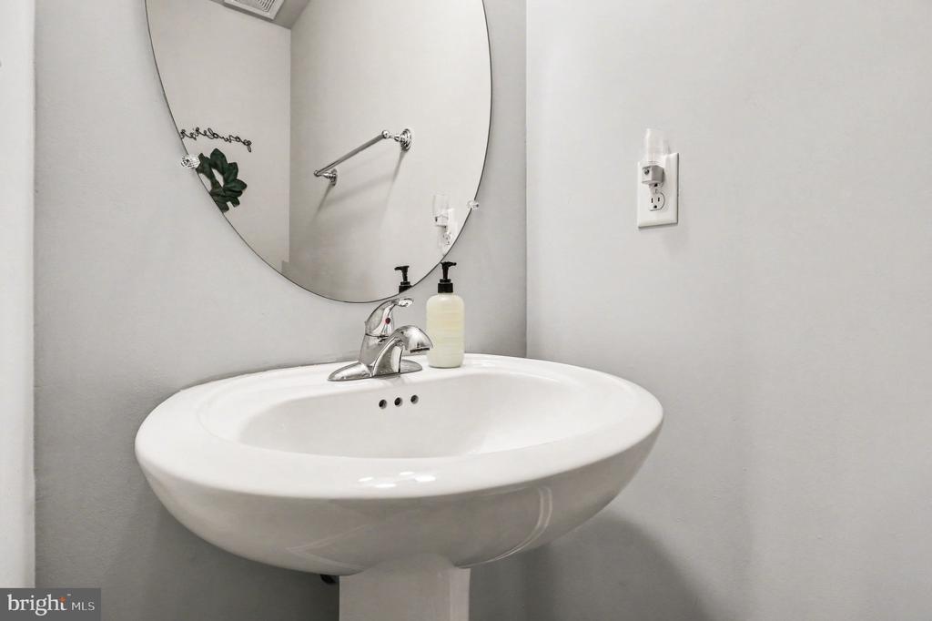 379 MOON SHADOW LN, LOUISA, Virginia 23093, 4 Bedrooms Bedrooms, ,2 BathroomsBathrooms,Residential,The Montego,379 MOON SHADOW LN,VALA2009388 MLS # VALA2009388