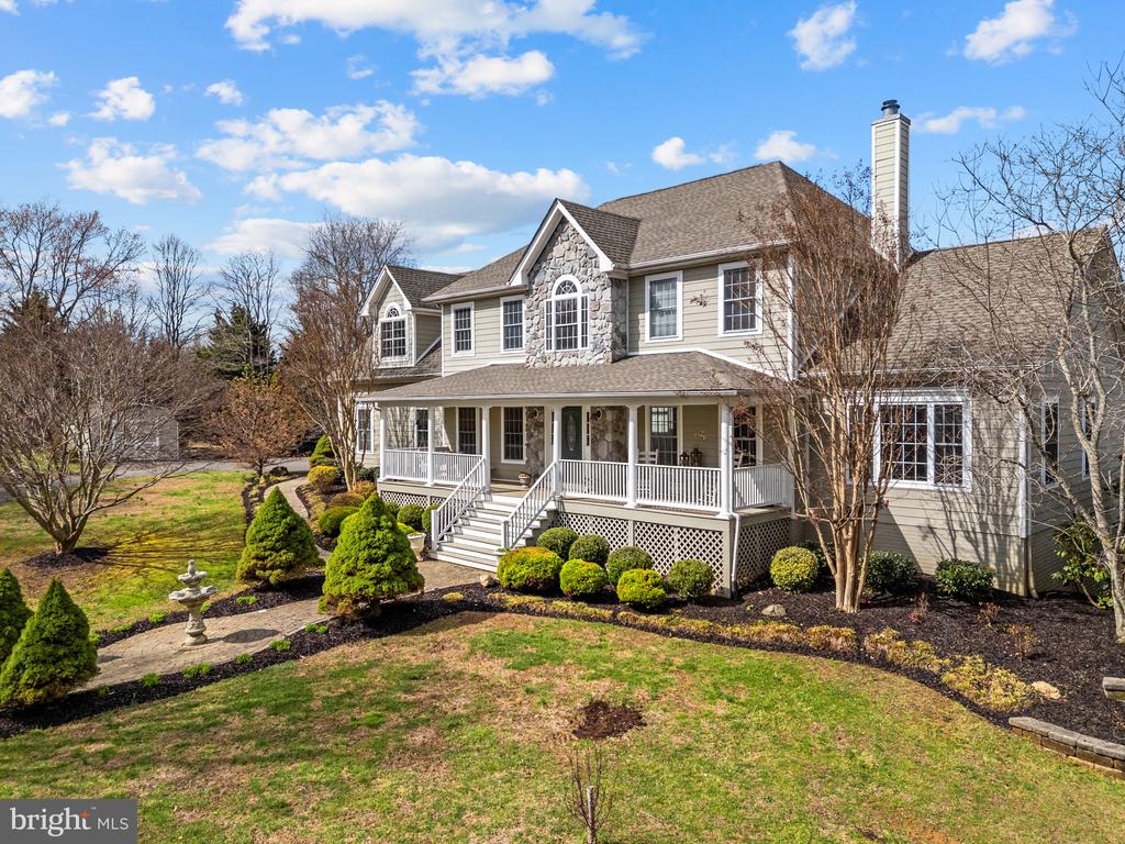 9491 WALSINGHAM LN, MARSHALL, Virginia, 4 Bedrooms Bedrooms, ,5 BathroomsBathrooms,Residential,9491 WALSINGHAM LN,VAFQ2020974 MLS # VAFQ2020974