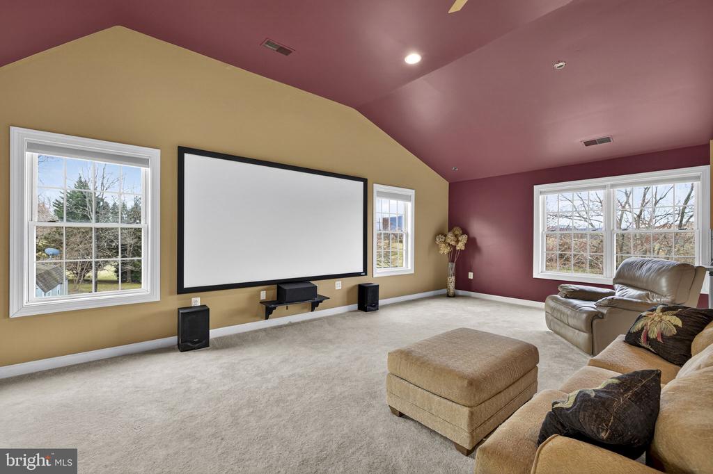 9491 WALSINGHAM LN, MARSHALL, Virginia, 4 Bedrooms Bedrooms, ,5 BathroomsBathrooms,Residential,9491 WALSINGHAM LN,VAFQ2020974 MLS # VAFQ2020974