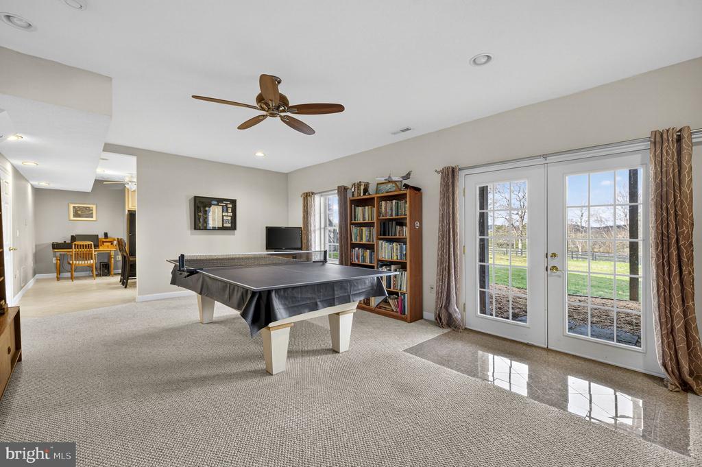 9491 WALSINGHAM LN, MARSHALL, Virginia, 4 Bedrooms Bedrooms, ,5 BathroomsBathrooms,Residential,9491 WALSINGHAM LN,VAFQ2020974 MLS # VAFQ2020974