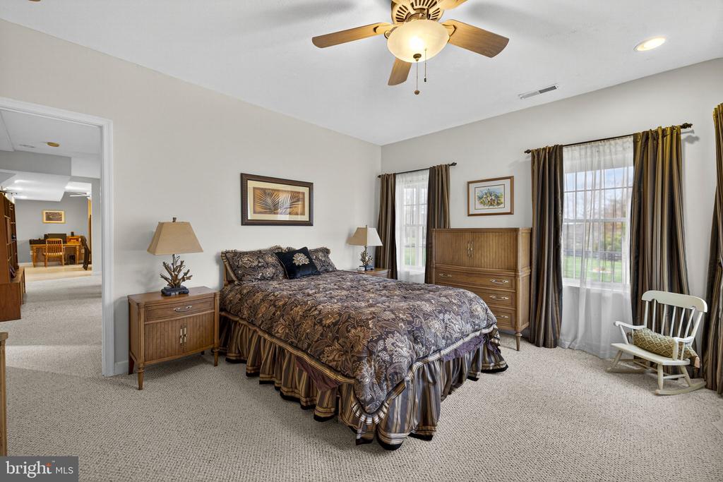 9491 WALSINGHAM LN, MARSHALL, Virginia, 4 Bedrooms Bedrooms, ,5 BathroomsBathrooms,Residential,9491 WALSINGHAM LN,VAFQ2020974 MLS # VAFQ2020974