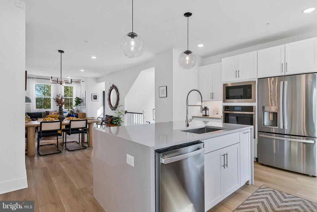 9211 FORKLEAF OAK DR, FREDERICKSBURG, Virginia 22407, 4 Bedrooms Bedrooms, ,3 BathroomsBathrooms,Residential,9211 FORKLEAF OAK DR,VASP2040142 MLS # VASP2040142