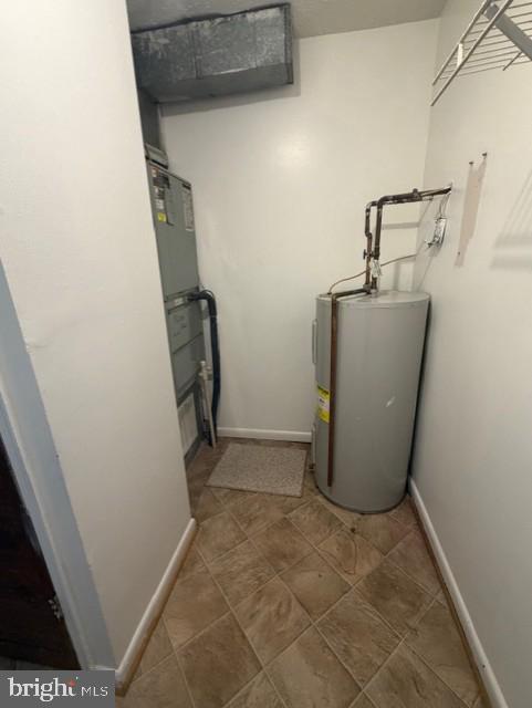 400 W MAIN ST, REMINGTON, Virginia 22734, 6 Bedrooms Bedrooms, ,2 BathroomsBathrooms,Residential,400 W MAIN ST,VAFQ2020976 MLS # VAFQ2020976