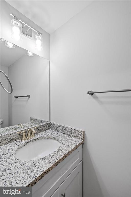 327 YORKTOWN BLVD, LOCUST GROVE, Virginia 22508, 5 Bedrooms Bedrooms, ,2 BathroomsBathrooms,Residential,327 YORKTOWN BLVD,VAOR2013604 MLS # VAOR2013604