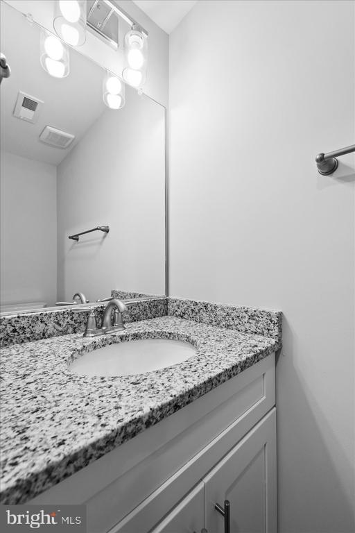 401 BIRDIE RD, LOCUST GROVE, Virginia 22508, 5 Bedrooms Bedrooms, ,2 BathroomsBathrooms,Residential,401 BIRDIE RD,VAOR2013606 MLS # VAOR2013606