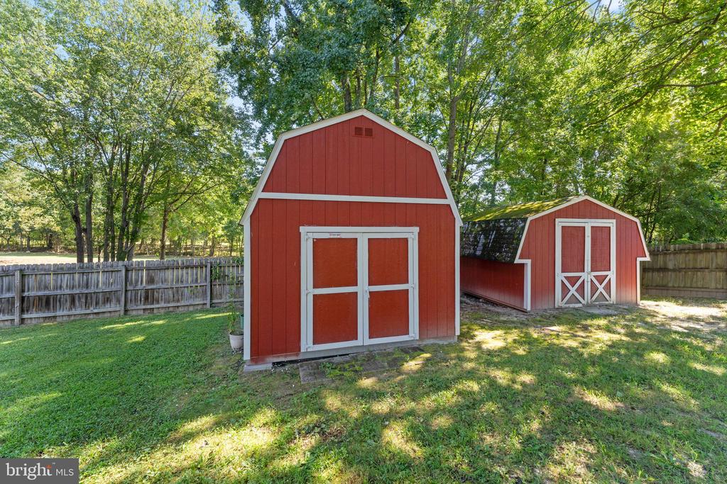 7105 PULLEN DR, FREDERICKSBURG, Virginia 22407, 5 Bedrooms Bedrooms, ,3 BathroomsBathrooms,Residential,7105 PULLEN DR,VASP2040112 MLS # VASP2040112