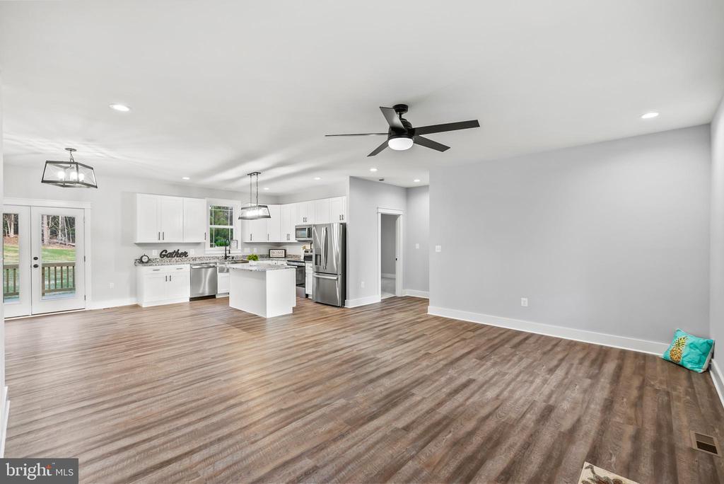 22 LAKE COUNTRY DR, MINERAL, Virginia 23117, 3 Bedrooms Bedrooms, ,3 BathroomsBathrooms,Residential,22 LAKE COUNTRY DR,VALA2009478 MLS # VALA2009478