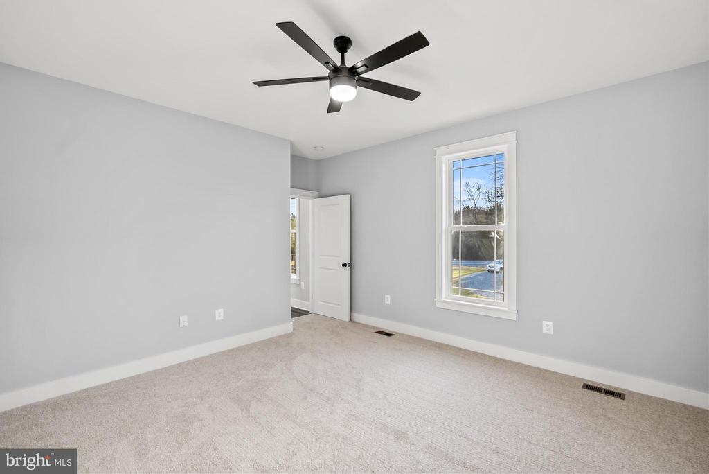 22 LAKE COUNTRY DR, MINERAL, Virginia 23117, 3 Bedrooms Bedrooms, ,3 BathroomsBathrooms,Residential,22 LAKE COUNTRY DR,VALA2009478 MLS # VALA2009478