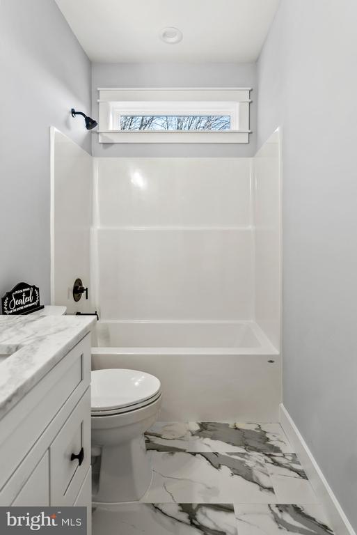 22 LAKE COUNTRY DR, MINERAL, Virginia 23117, 3 Bedrooms Bedrooms, ,3 BathroomsBathrooms,Residential,22 LAKE COUNTRY DR,VALA2009478 MLS # VALA2009478