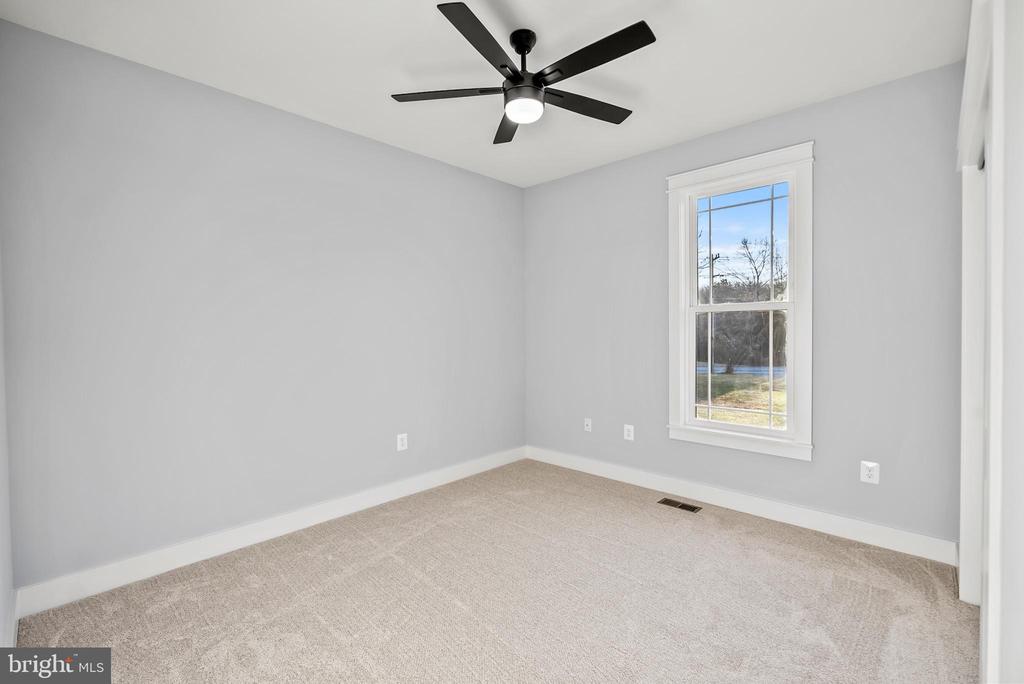 22 LAKE COUNTRY DR, MINERAL, Virginia 23117, 3 Bedrooms Bedrooms, ,3 BathroomsBathrooms,Residential,22 LAKE COUNTRY DR,VALA2009478 MLS # VALA2009478