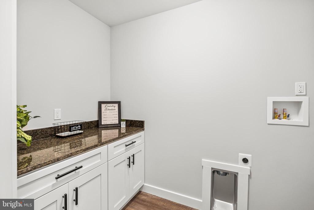 22 LAKE COUNTRY DR, MINERAL, Virginia 23117, 3 Bedrooms Bedrooms, ,3 BathroomsBathrooms,Residential,22 LAKE COUNTRY DR,VALA2009478 MLS # VALA2009478