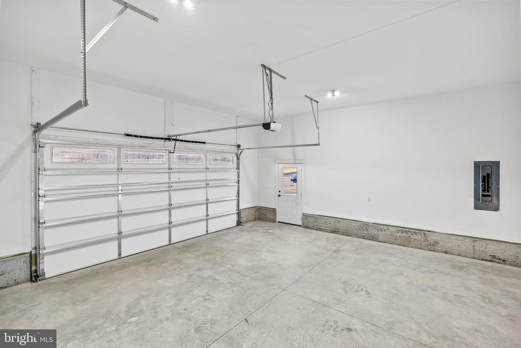 22 LAKE COUNTRY DR, MINERAL, Virginia 23117, 3 Bedrooms Bedrooms, ,3 BathroomsBathrooms,Residential,22 LAKE COUNTRY DR,VALA2009478 MLS # VALA2009478