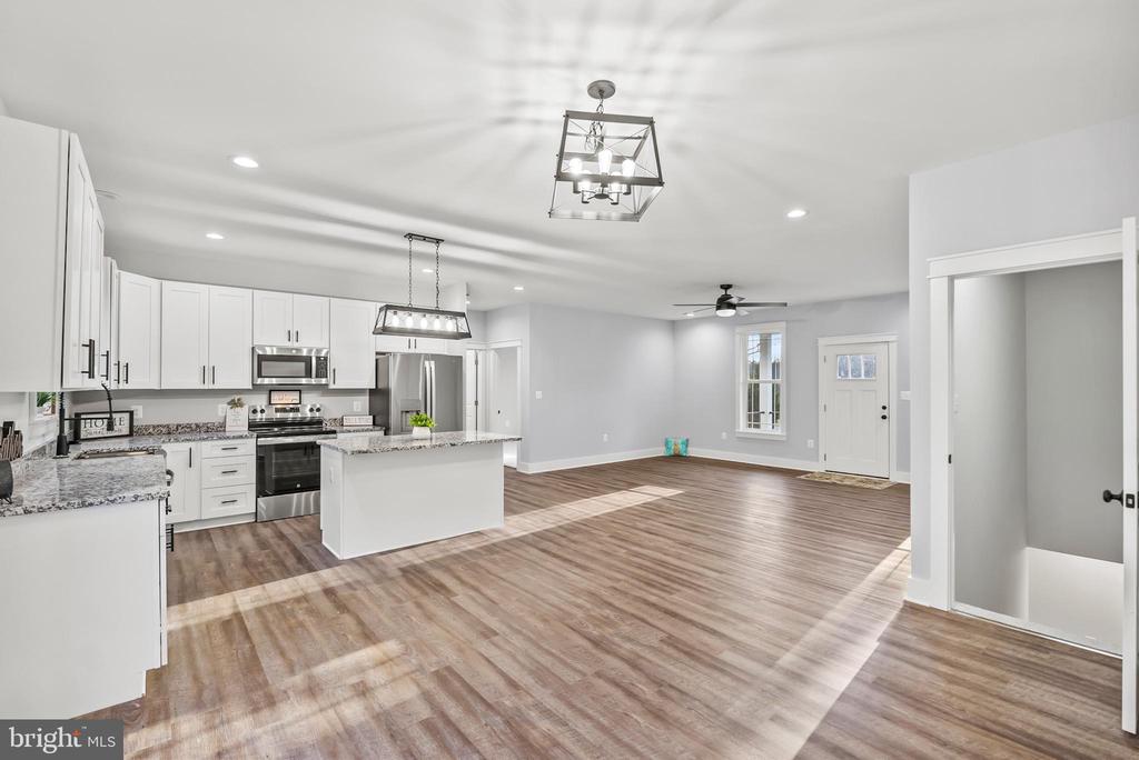 22 LAKE COUNTRY DR, MINERAL, Virginia 23117, 3 Bedrooms Bedrooms, ,3 BathroomsBathrooms,Residential,22 LAKE COUNTRY DR,VALA2009478 MLS # VALA2009478