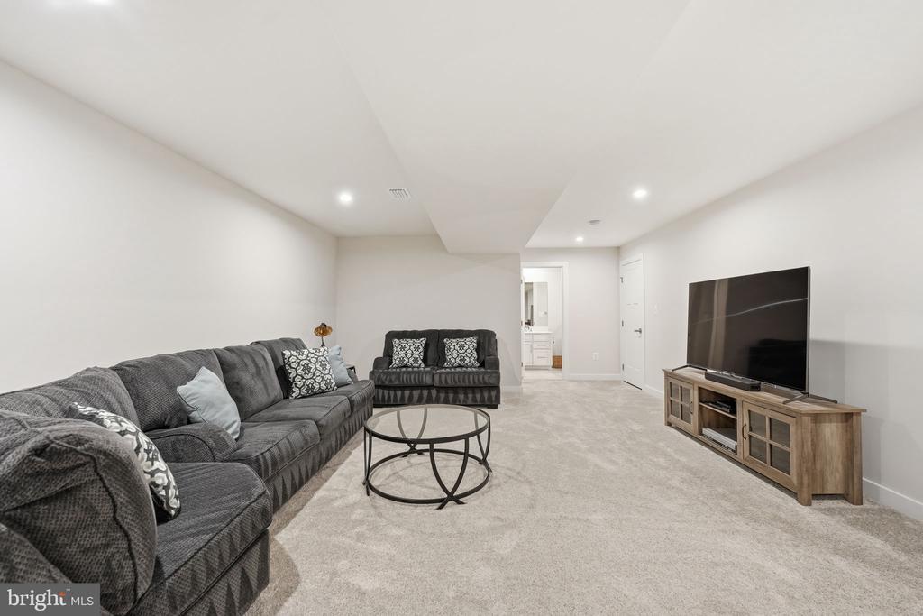 11311 OAKVILLE LN, SPOTSYLVANIA, Virginia 22551, 4 Bedrooms Bedrooms, ,3 BathroomsBathrooms,Residential,11311 OAKVILLE LN,VASP2040172 MLS # VASP2040172 11311 OAKVILLE LN, SPOTSYLVANIA, Virginia 22551, 4 Bedrooms Bedrooms, ,3 BathroomsBathrooms,Residential,11311 OAKVILLE LN,VASP2040172 MLS # VASP2040172