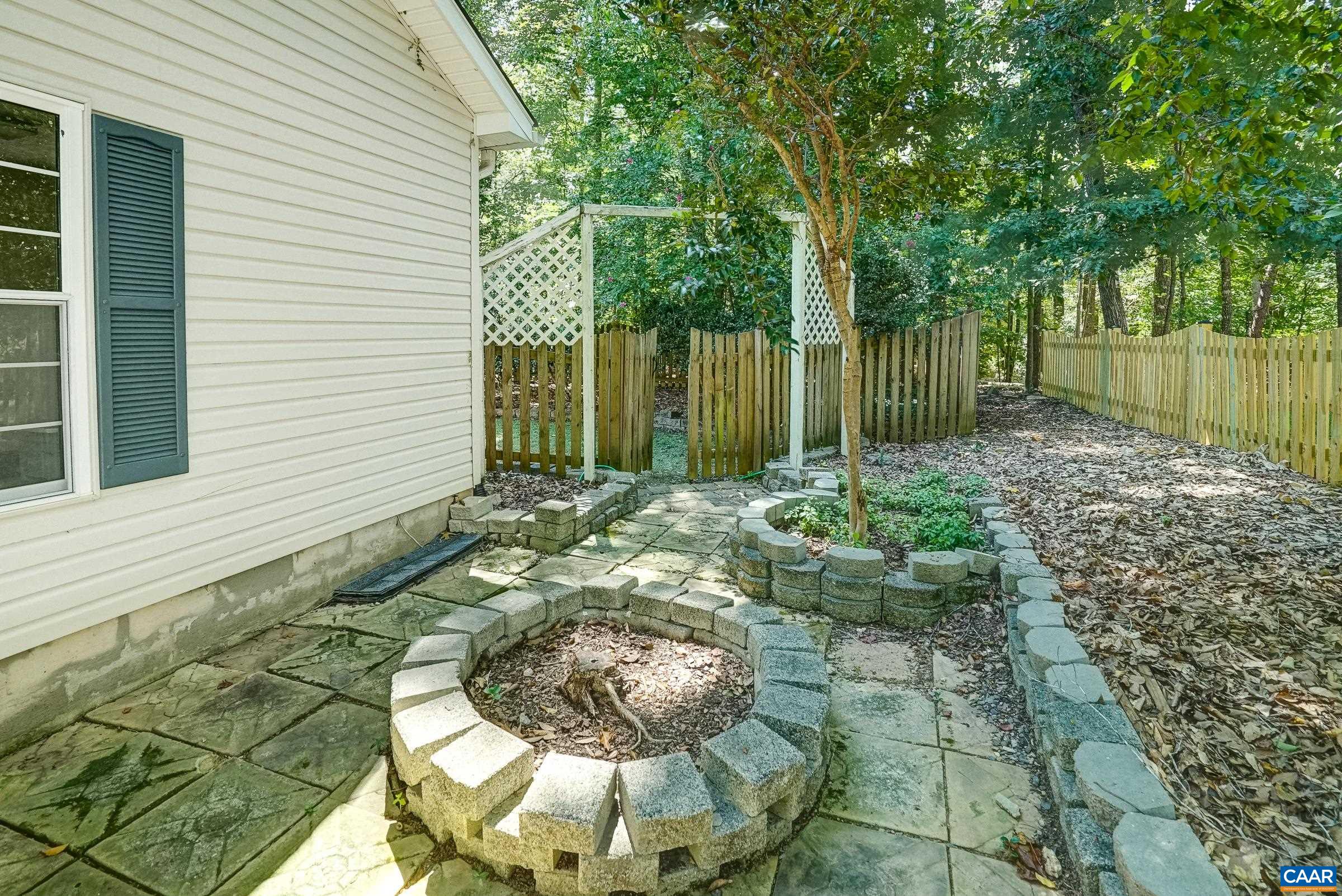 22 WHIPPOORWILL LN, PALMYRA, Virginia 22963, 2 Bedrooms Bedrooms, ,2 BathroomsBathrooms,Residential,22 WHIPPOORWILL LN,668177 MLS # 668177