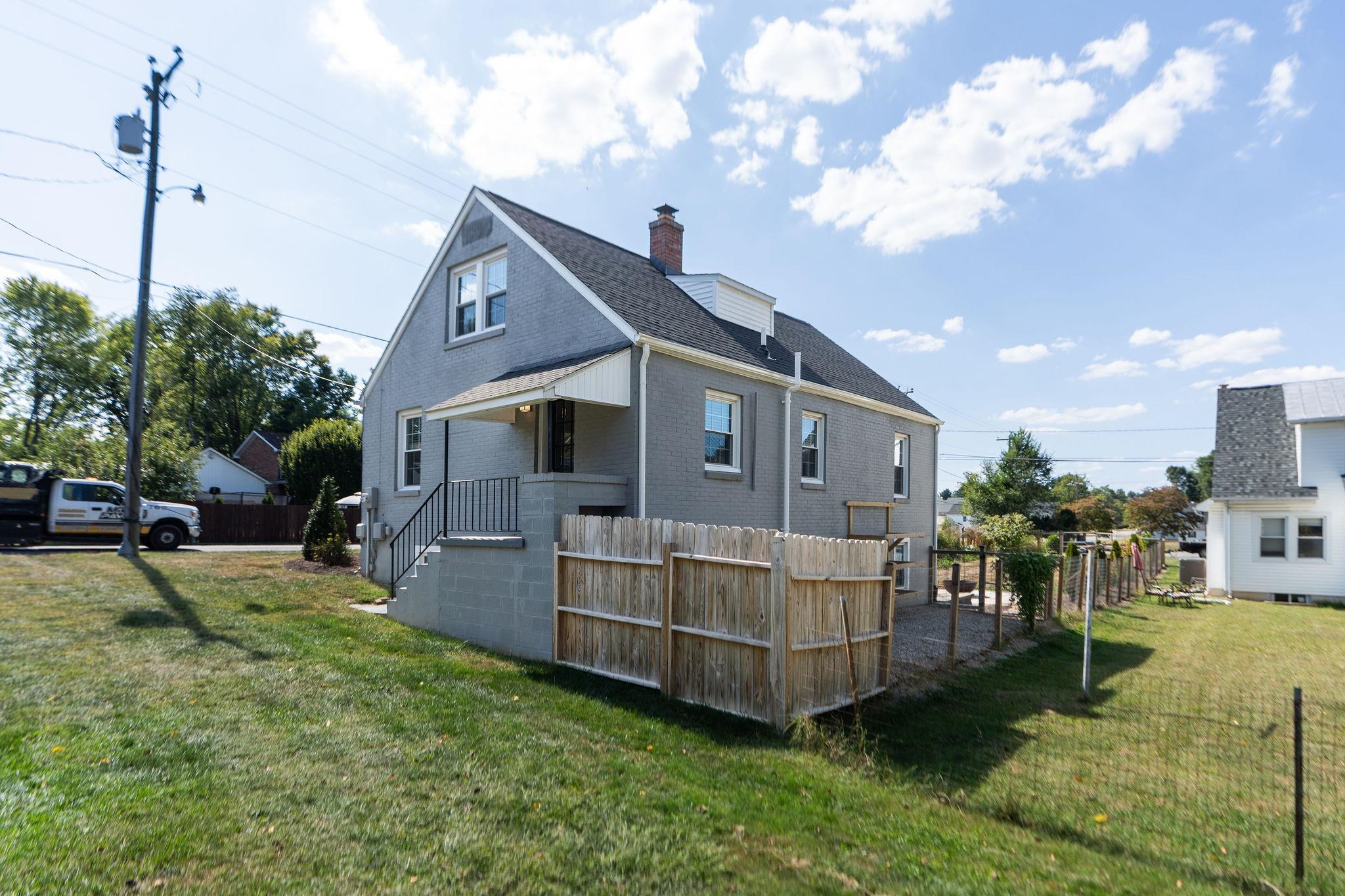 1215 W 12TH ST, WAYNESBORO, Virginia 22980, 3 Bedrooms Bedrooms, ,1 BathroomBathrooms,Residential,1215 W 12TH ST,669144 MLS # 669144