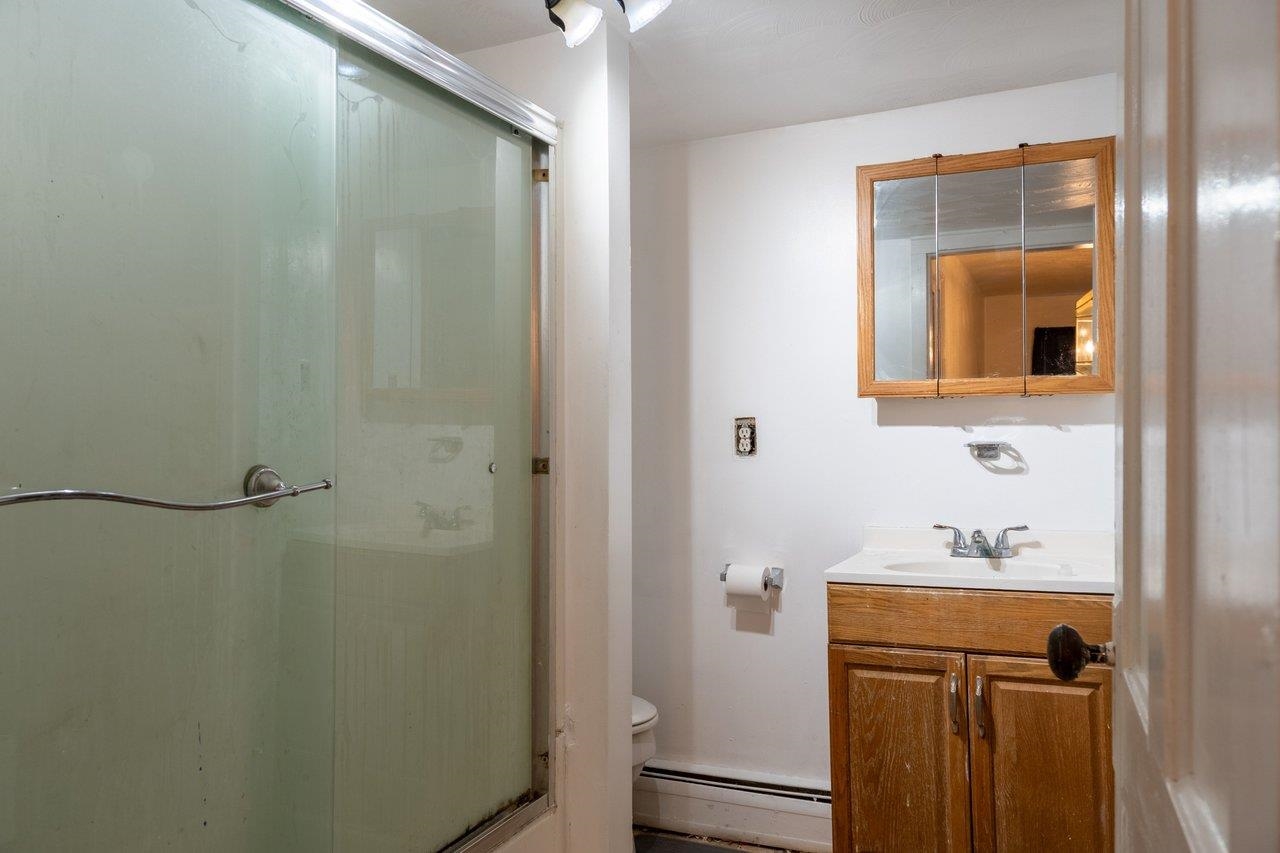 309 VIRGINIA AVE, SHENANDOAH, Virginia 22849, 4 Bedrooms Bedrooms, ,1 BathroomBathrooms,Residential,309 VIRGINIA AVE,674510 MLS # 674510