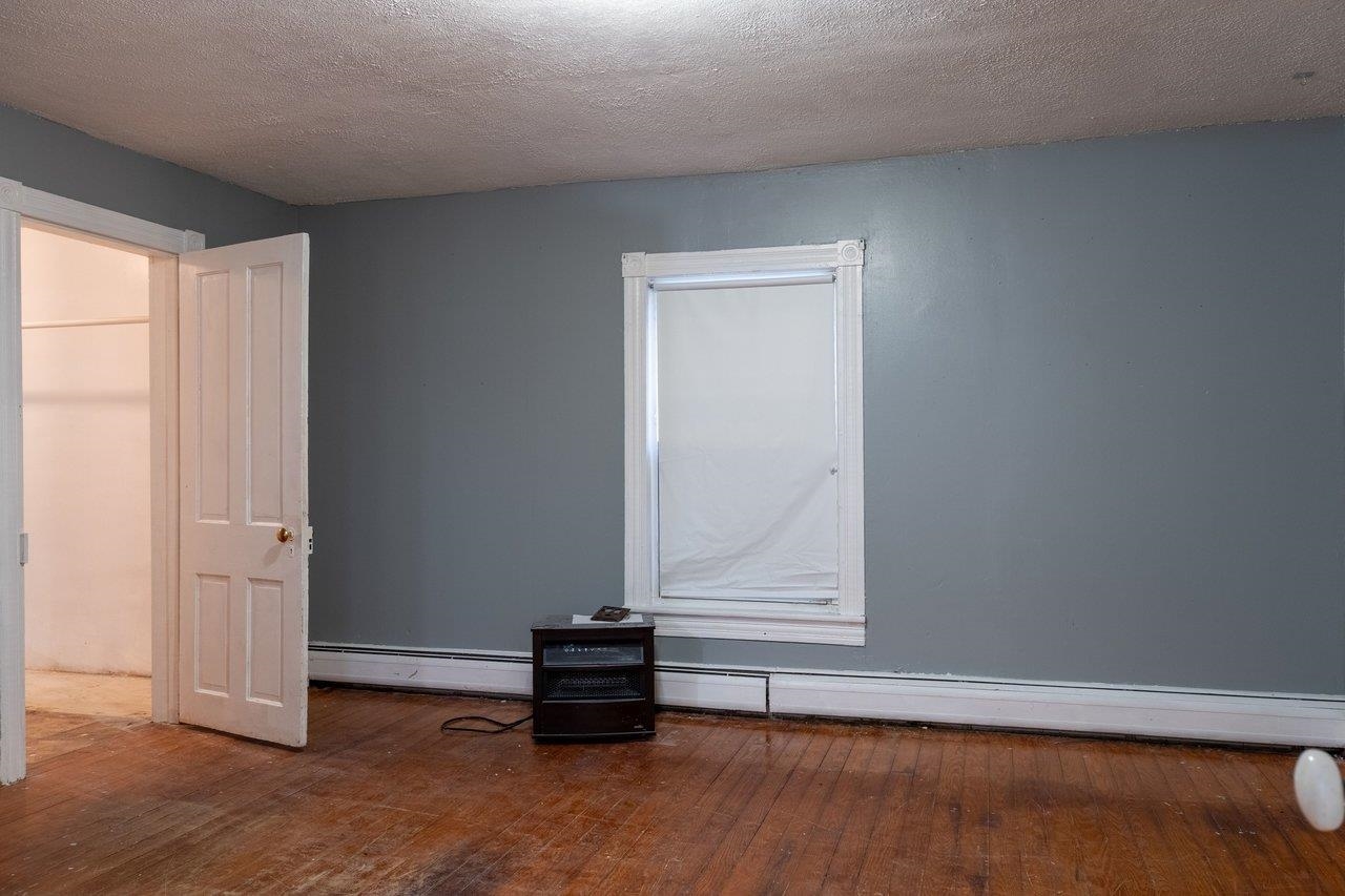 309 VIRGINIA AVE, SHENANDOAH, Virginia 22849, 4 Bedrooms Bedrooms, ,1 BathroomBathrooms,Residential,309 VIRGINIA AVE,674510 MLS # 674510