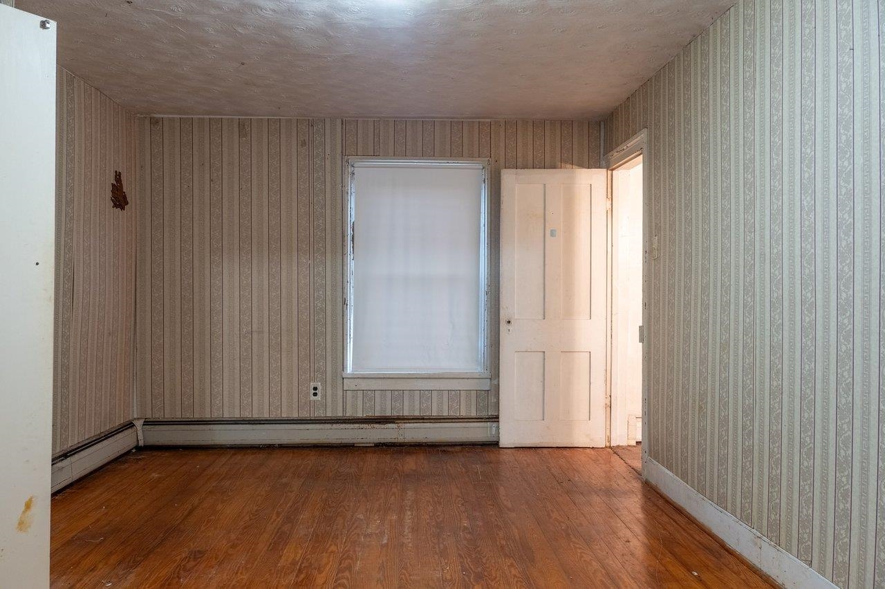 309 VIRGINIA AVE, SHENANDOAH, Virginia 22849, 4 Bedrooms Bedrooms, ,1 BathroomBathrooms,Residential,309 VIRGINIA AVE,674510 MLS # 674510