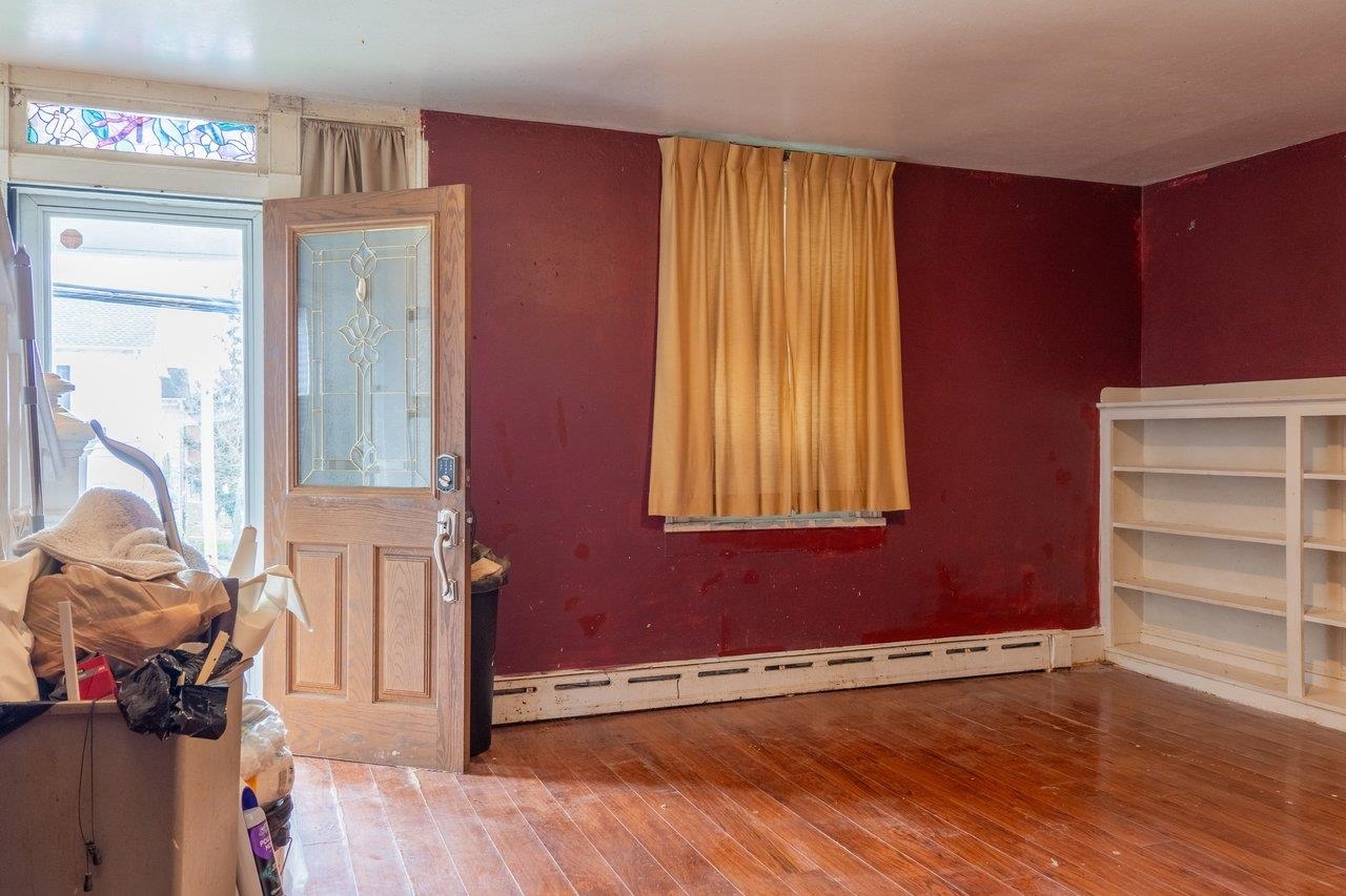 309 VIRGINIA AVE, SHENANDOAH, Virginia 22849, 4 Bedrooms Bedrooms, ,1 BathroomBathrooms,Residential,309 VIRGINIA AVE,674510 MLS # 674510