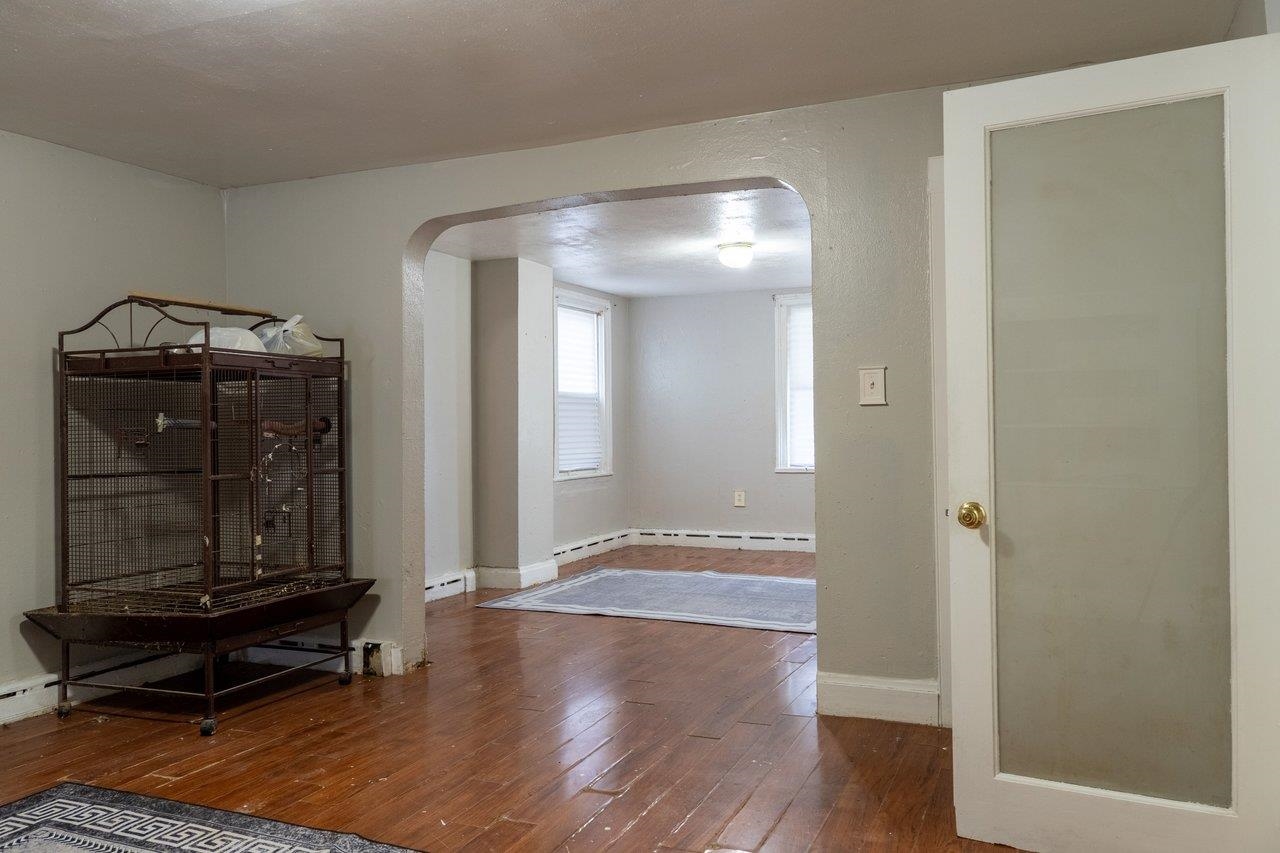 309 VIRGINIA AVE, SHENANDOAH, Virginia 22849, 4 Bedrooms Bedrooms, ,1 BathroomBathrooms,Residential,309 VIRGINIA AVE,674510 MLS # 674510