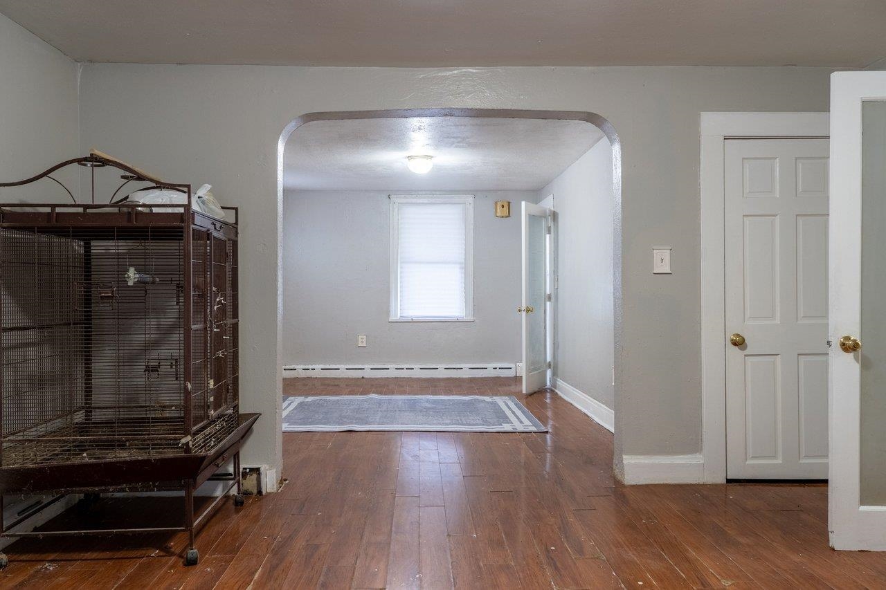 309 VIRGINIA AVE, SHENANDOAH, Virginia 22849, 4 Bedrooms Bedrooms, ,1 BathroomBathrooms,Residential,309 VIRGINIA AVE,674510 MLS # 674510