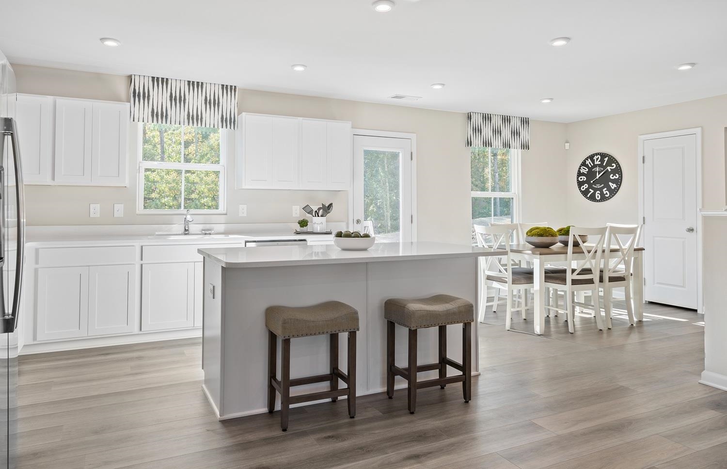 5 WHITE BIRCH RD, WAYNESBORO, Virginia 22980, 4 Bedrooms Bedrooms, ,2 BathroomsBathrooms,Residential,5 WHITE BIRCH RD,674517 MLS # 674517