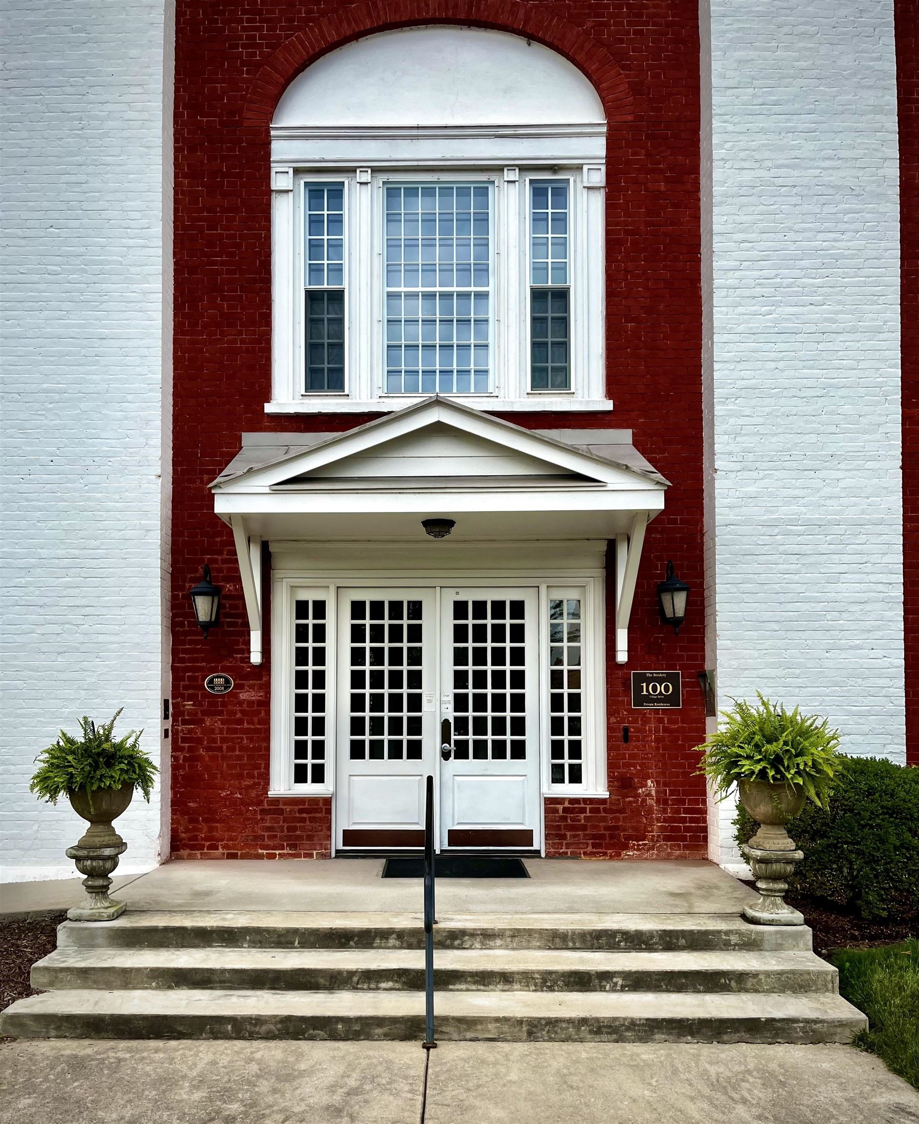 100 VILLAGE DR, STAUNTON, Virginia 24401, 2 Bedrooms Bedrooms, ,2 BathroomsBathrooms,Residential,THE BINDERY -A CONDOMINIUM,100 VILLAGE DR,674526 MLS # 674526 100 VILLAGE DR, STAUNTON, Virginia 24401, 2 Bedrooms Bedrooms, ,2 BathroomsBathrooms,Residential,THE BINDERY -A CONDOMINIUM,100 VILLAGE DR,674526 MLS # 674526