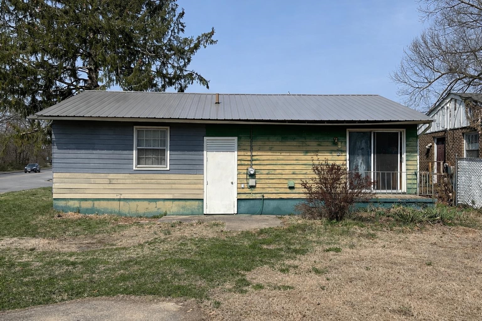628 MARKET AVE, WAYNESBORO, Virginia 22980, 3 Bedrooms Bedrooms, ,1 BathroomBathrooms,Residential,628 MARKET AVE,674527 MLS # 674527 628 MARKET AVE, WAYNESBORO, Virginia 22980, 3 Bedrooms Bedrooms, ,1 BathroomBathrooms,Residential,628 MARKET AVE,674527 MLS # 674527