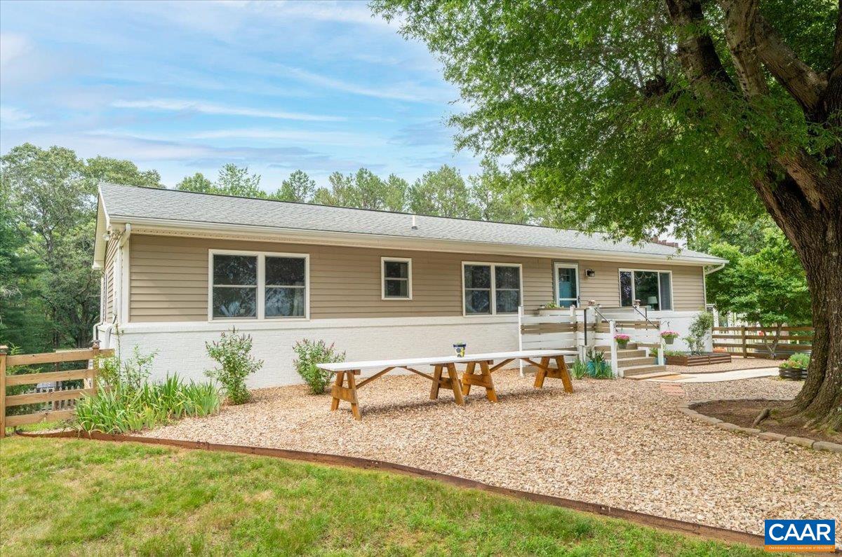 1196 ALLEN FARM LN, EARLYSVILLE, Virginia 22936, 4 Bedrooms Bedrooms, ,3 BathroomsBathrooms,Residential,1196 ALLEN FARM LN,674541 MLS # 674541