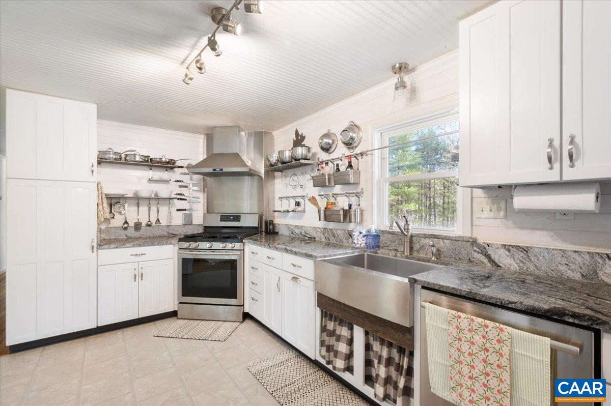 1196 ALLEN FARM LN, EARLYSVILLE, Virginia 22936, 4 Bedrooms Bedrooms, ,3 BathroomsBathrooms,Residential,1196 ALLEN FARM LN,674541 MLS # 674541