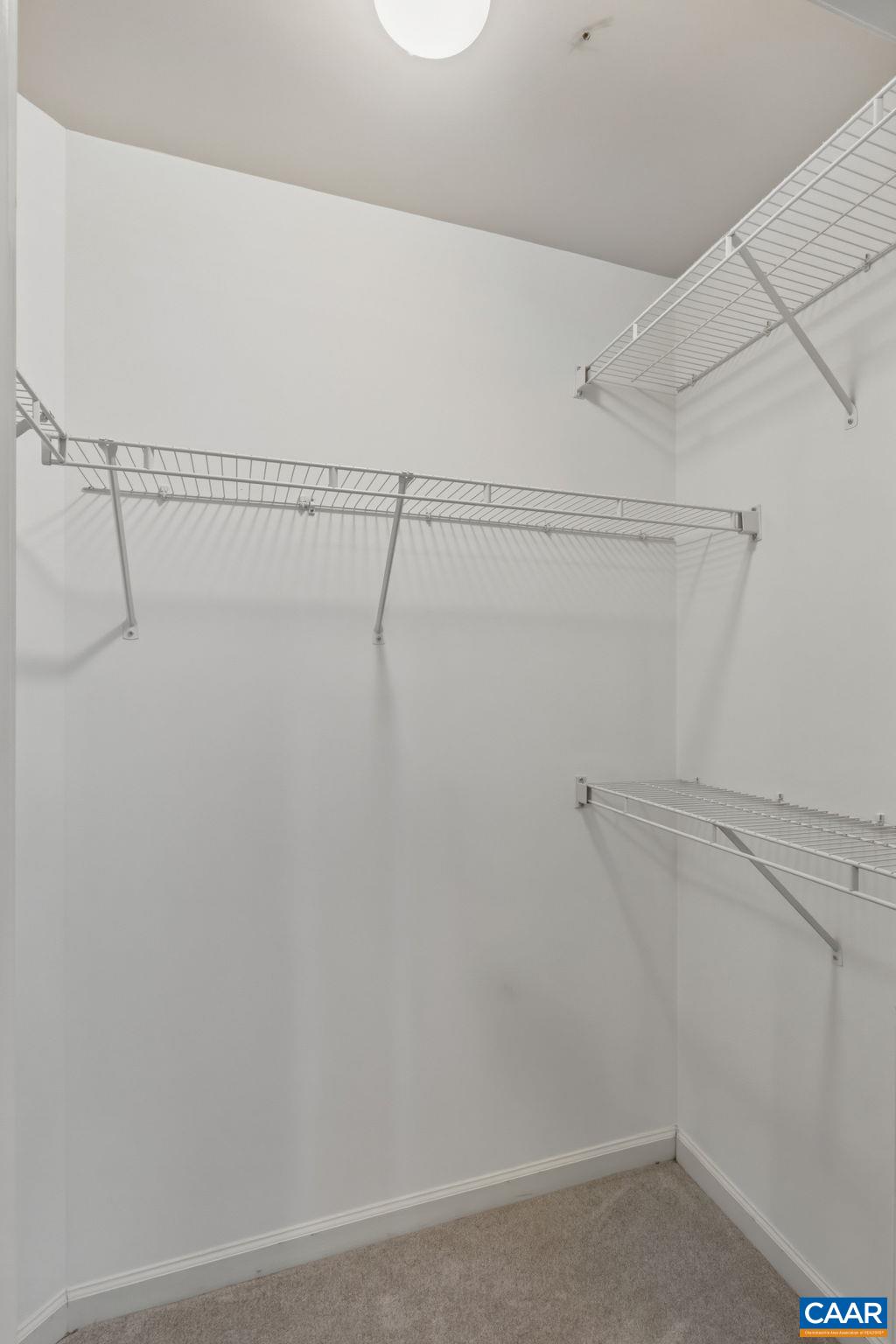 720 WALKER SQ, CHARLOTTESVILLE, Virginia 22903, 1 Bedroom Bedrooms, ,1 BathroomBathrooms,Residential,720 WALKER SQ,674543 MLS # 674543