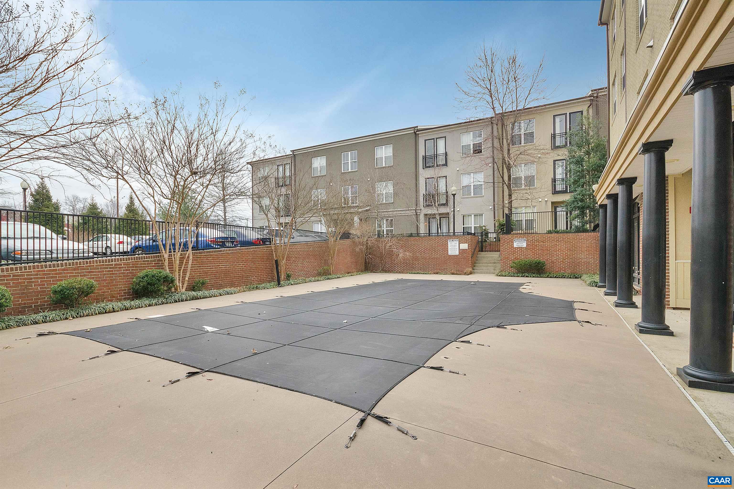 720 WALKER SQ, CHARLOTTESVILLE, Virginia 22903, 1 Bedroom Bedrooms, ,1 BathroomBathrooms,Residential,720 WALKER SQ,674543 MLS # 674543