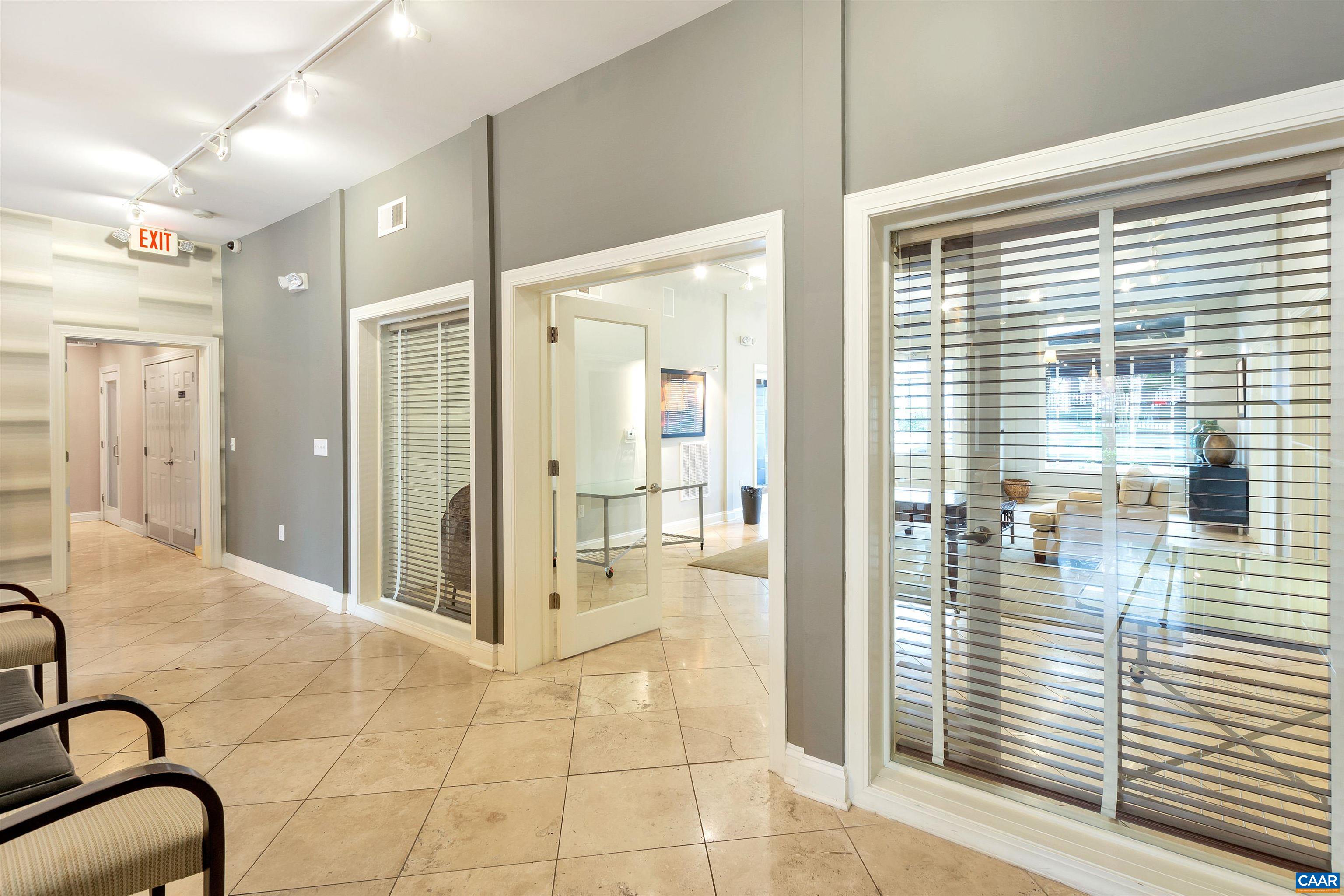 720 WALKER SQ, CHARLOTTESVILLE, Virginia 22903, 1 Bedroom Bedrooms, ,1 BathroomBathrooms,Residential,720 WALKER SQ,674543 MLS # 674543