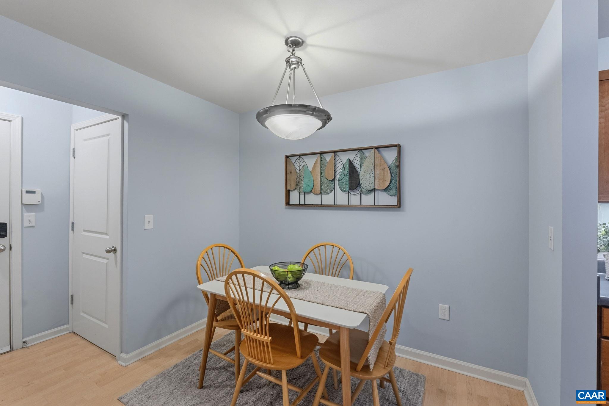 720 WALKER SQ, CHARLOTTESVILLE, Virginia 22903, 1 Bedroom Bedrooms, ,1 BathroomBathrooms,Residential,720 WALKER SQ,674543 MLS # 674543