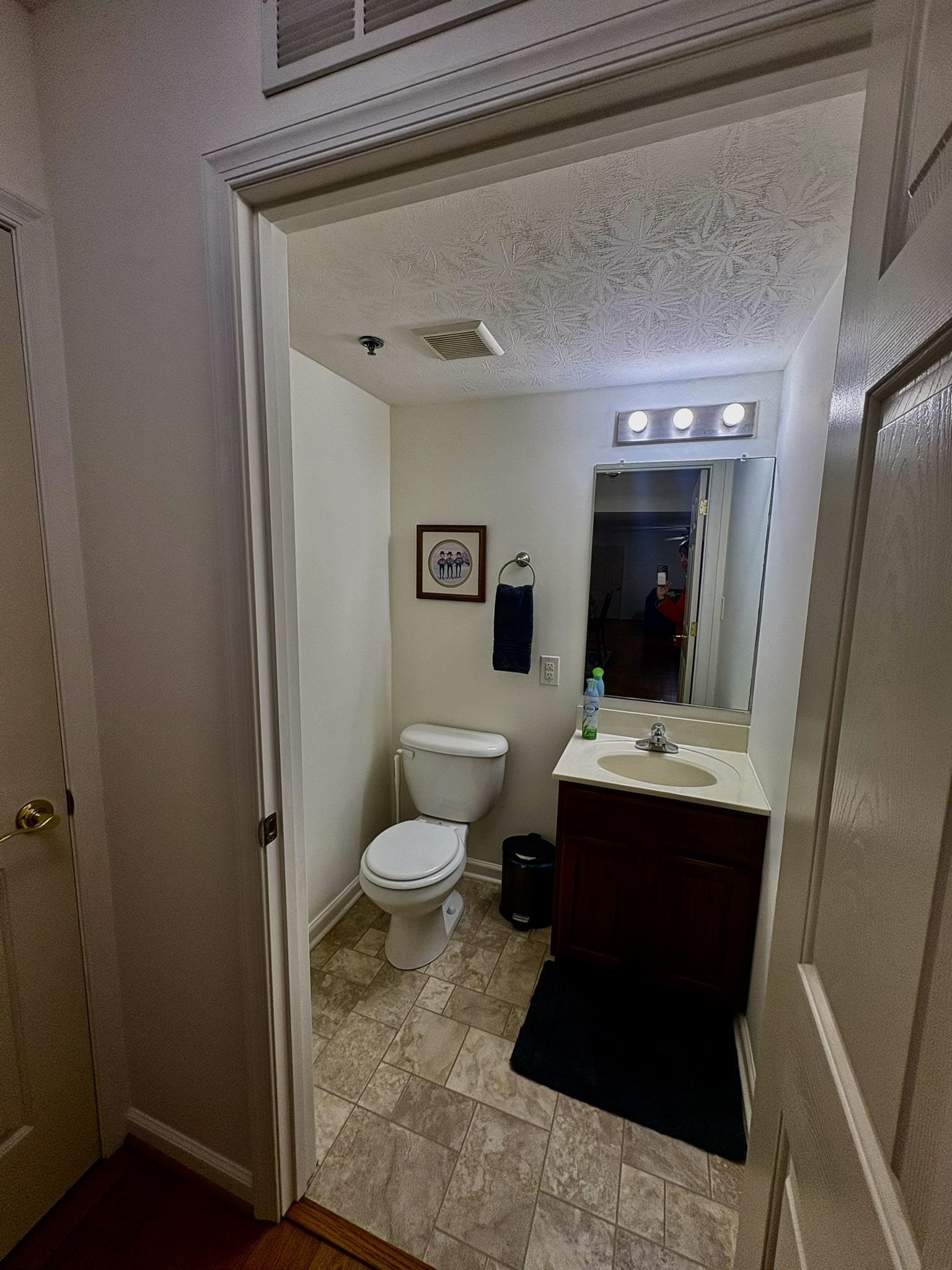 17 ROSEWOOD CT, FISHERSVILLE, Virginia 22939, 1 Bedroom Bedrooms, ,1 BathroomBathrooms,Residential,17 ROSEWOOD CT,674551 MLS # 674551