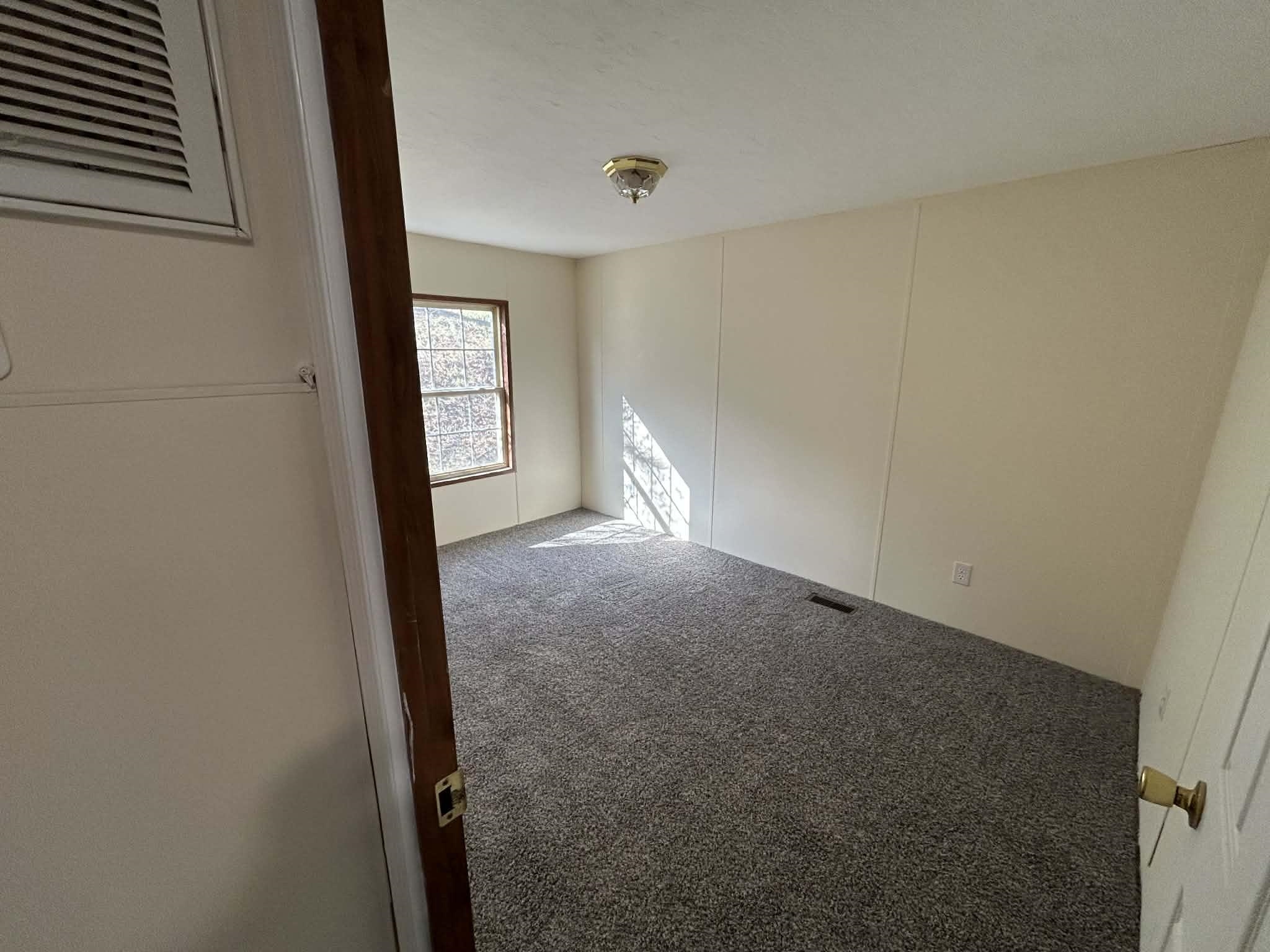 104 BENTWOOD DR, BLUE RIDGE, Virginia 24064, 3 Bedrooms Bedrooms, ,2 BathroomsBathrooms,Residential,104 BENTWOOD DR,674554 MLS # 674554