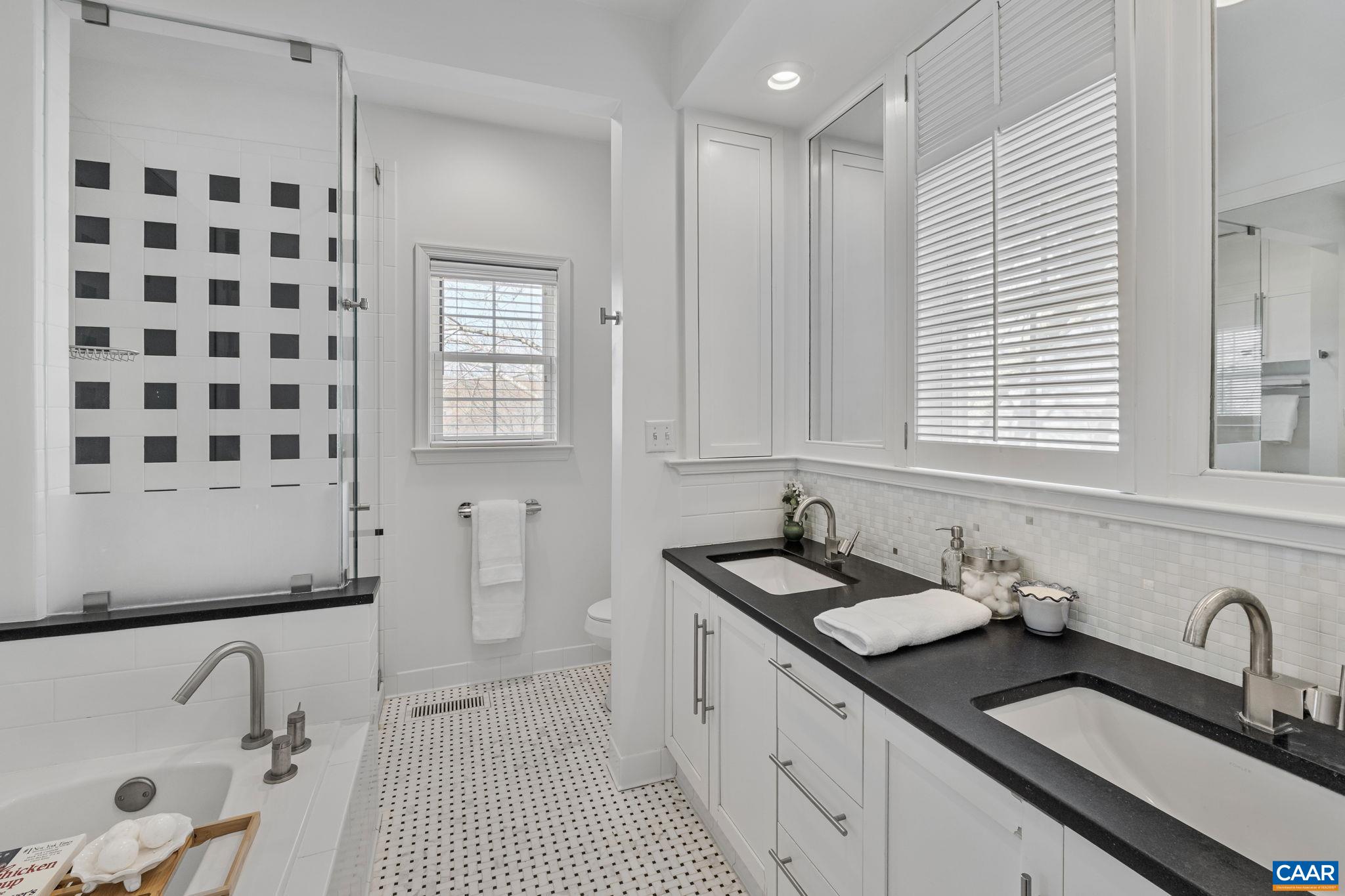 820 FIELDHAVEN DR, CHARLOTTESVILLE, Virginia 22903, 3 Bedrooms Bedrooms, ,2 BathroomsBathrooms,Residential,820 FIELDHAVEN DR,674555 MLS # 674555