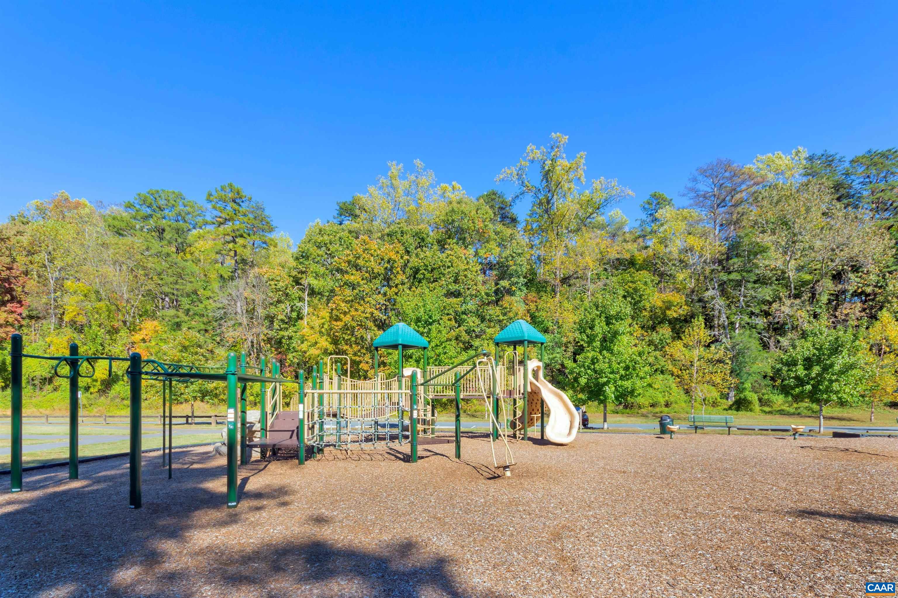 820 FIELDHAVEN DR, CHARLOTTESVILLE, Virginia 22903, 3 Bedrooms Bedrooms, ,2 BathroomsBathrooms,Residential,820 FIELDHAVEN DR,674555 MLS # 674555