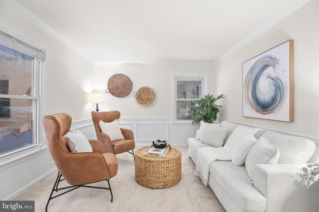 323 BURMAN LN, FREDERICKSBURG, Virginia 22407, 3 Bedrooms Bedrooms, ,2 BathroomsBathrooms,Residential,323 BURMAN LN,VASP2039006 MLS # VASP2039006