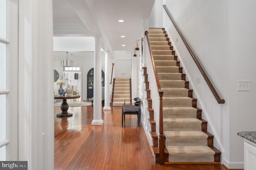 12500 WYE OAKS LN, FREDERICKSBURG, Virginia 22407, 6 Bedrooms Bedrooms, ,5 BathroomsBathrooms,Residential,12500 WYE OAKS LN,VASP2039444 MLS # VASP2039444