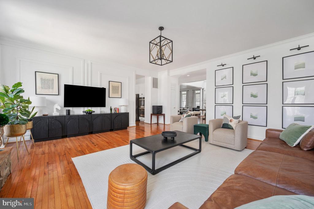 12500 WYE OAKS LN, FREDERICKSBURG, Virginia 22407, 6 Bedrooms Bedrooms, ,5 BathroomsBathrooms,Residential,12500 WYE OAKS LN,VASP2039444 MLS # VASP2039444