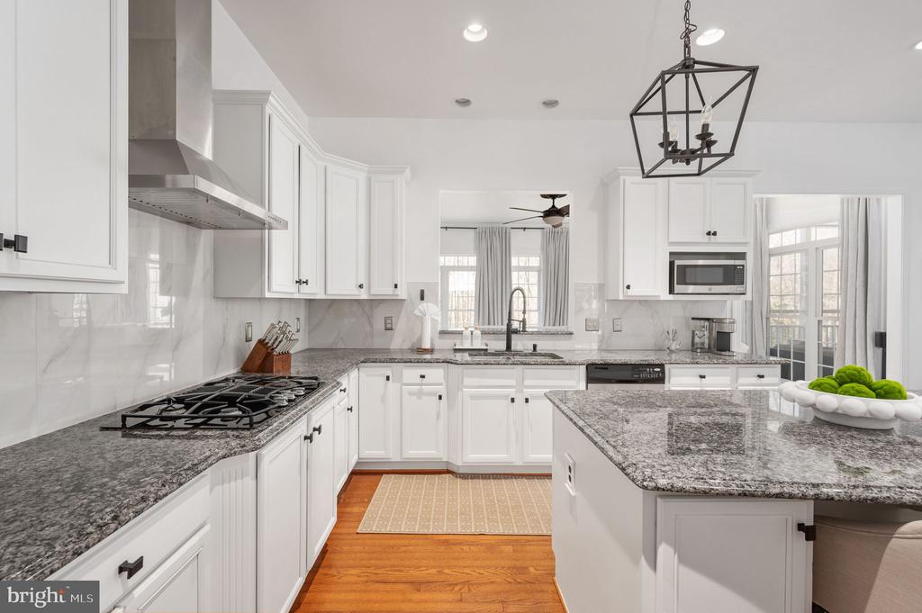 12500 WYE OAKS LN, FREDERICKSBURG, Virginia 22407, 6 Bedrooms Bedrooms, ,5 BathroomsBathrooms,Residential,12500 WYE OAKS LN,VASP2039444 MLS # VASP2039444