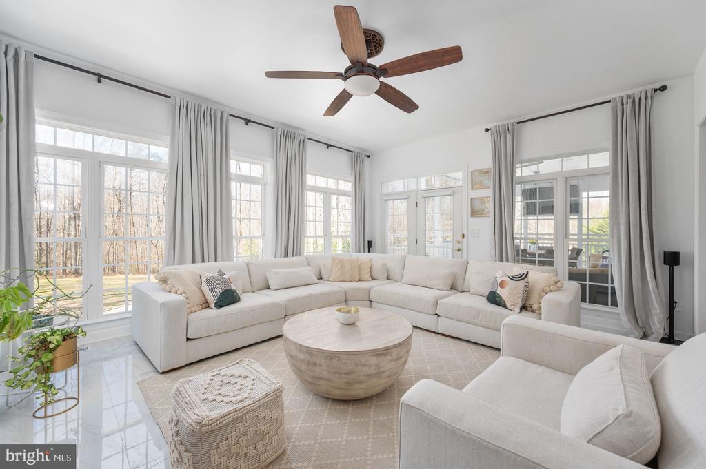 12500 WYE OAKS LN, FREDERICKSBURG, Virginia 22407, 6 Bedrooms Bedrooms, ,5 BathroomsBathrooms,Residential,12500 WYE OAKS LN,VASP2039444 MLS # VASP2039444